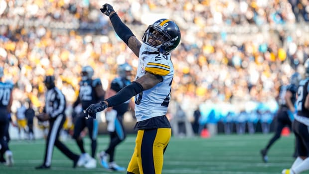Former Pittsburgh Steelers cornerback Cameron Sutton.